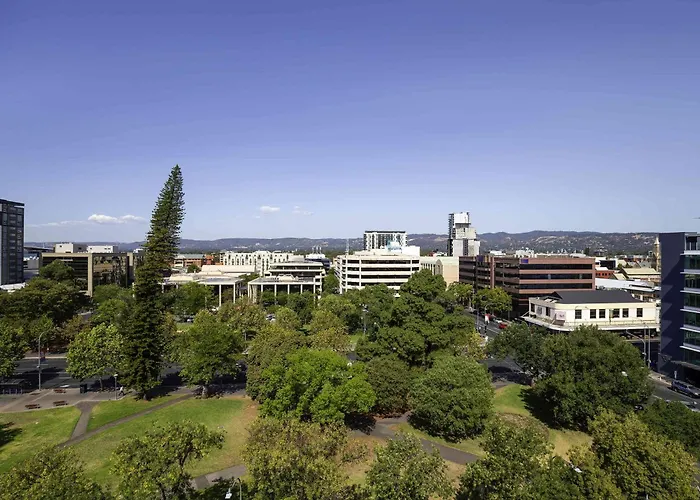 Mantra Hindmarsh SquareAirport Hotel